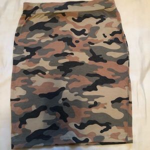 Forever 21 skirt